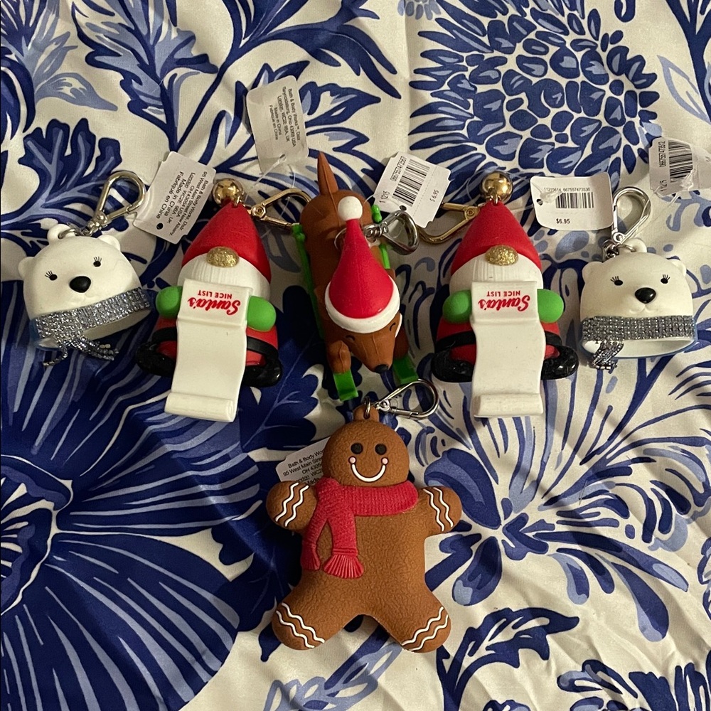 {Bath & Body Works} Holiday Keychain Holder-Set of 6-NWT